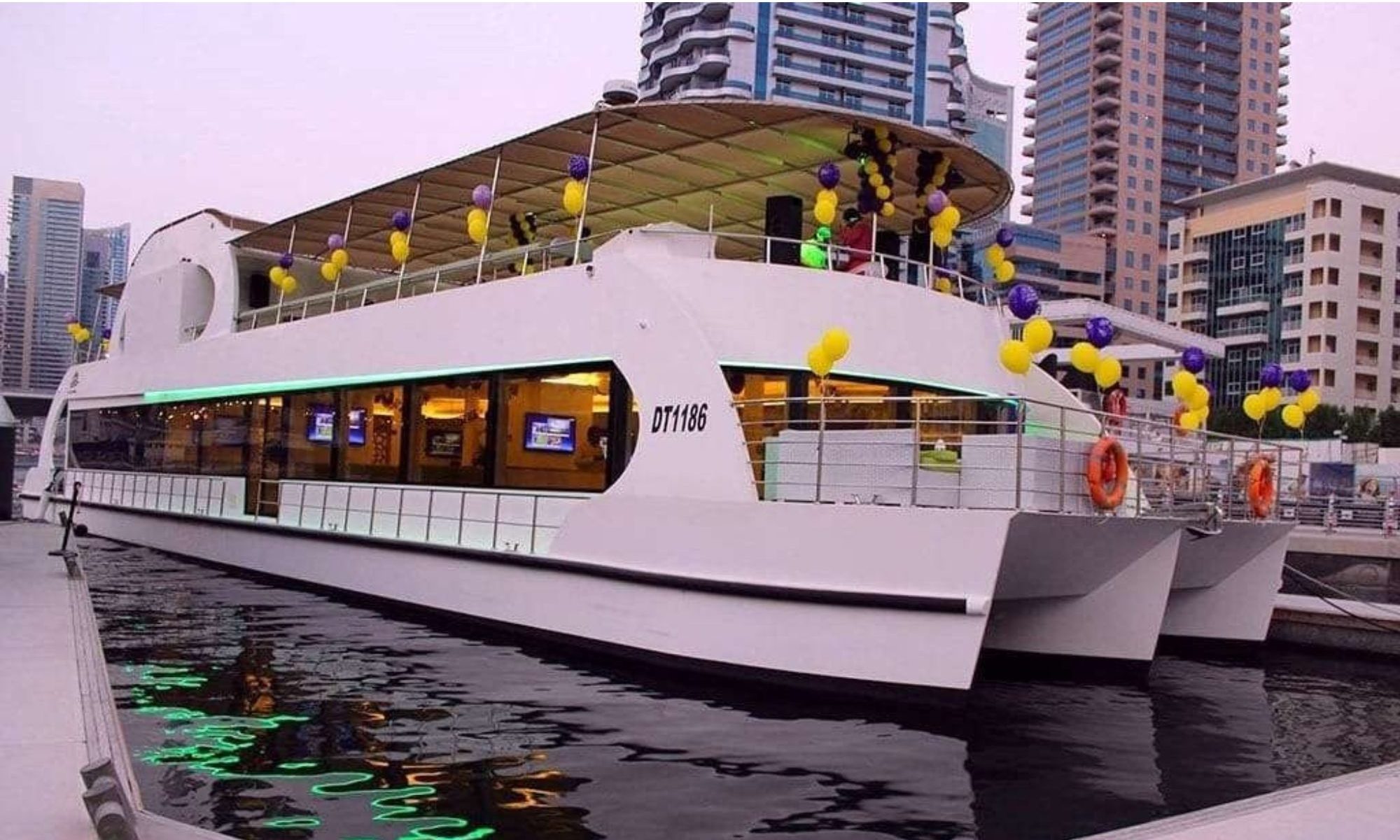 5-Star Marina Yacht Party