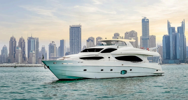 101FT Infinity Yacht