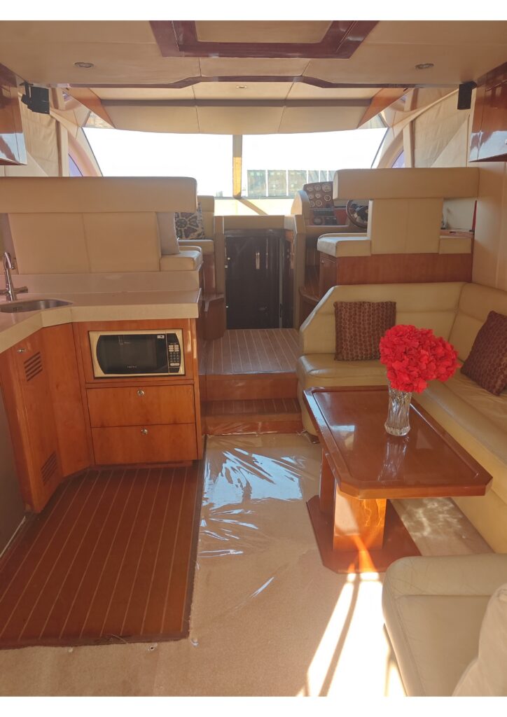44ft MAJESTY_page-0011