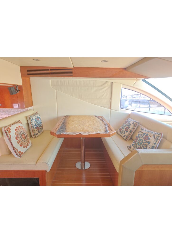 44ft MAJESTY_page-0013