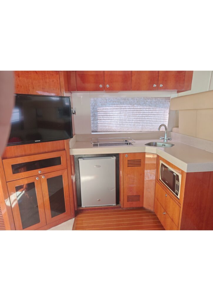 44ft MAJESTY_page-0015