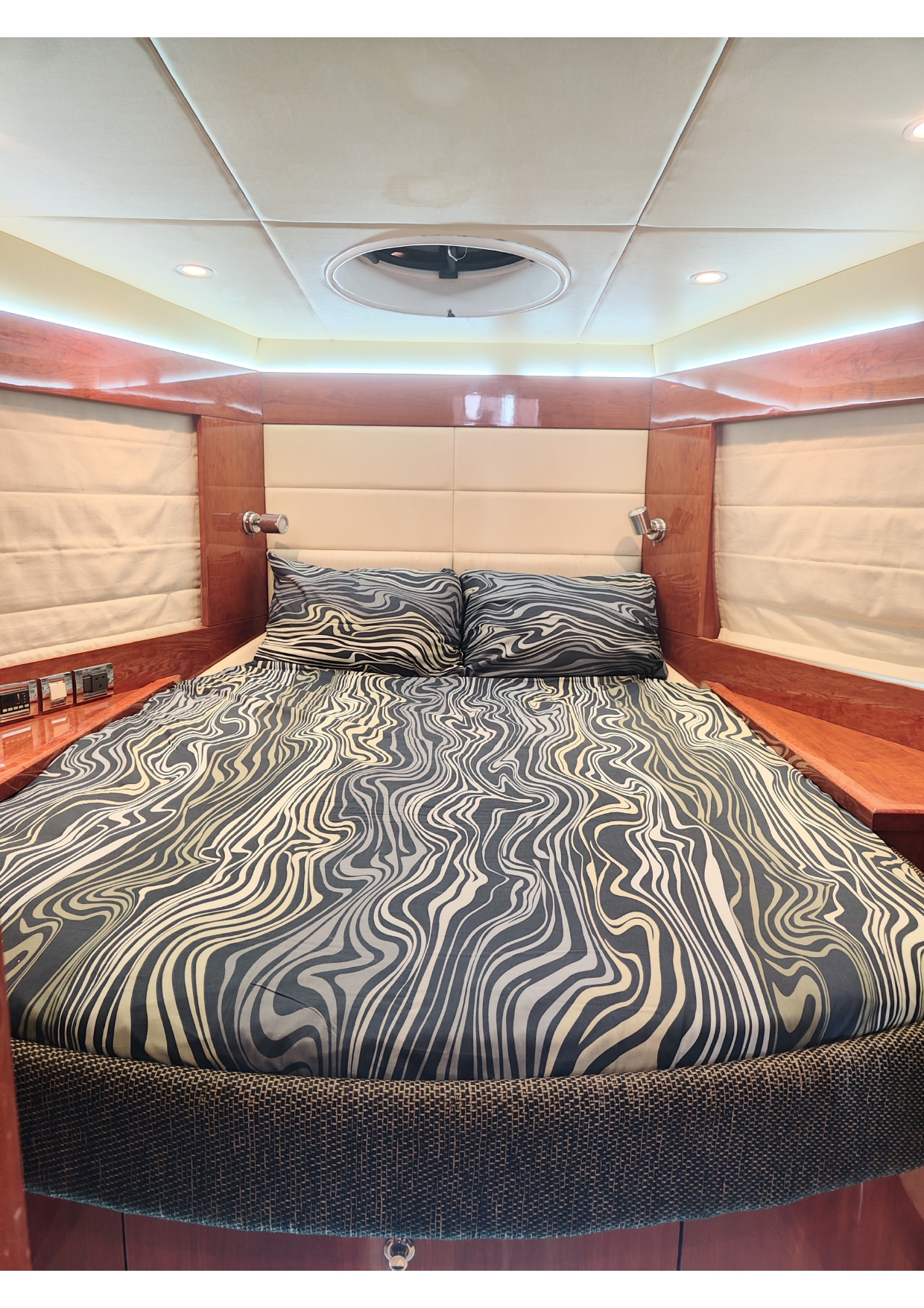 44ft MAJESTY_page-0016