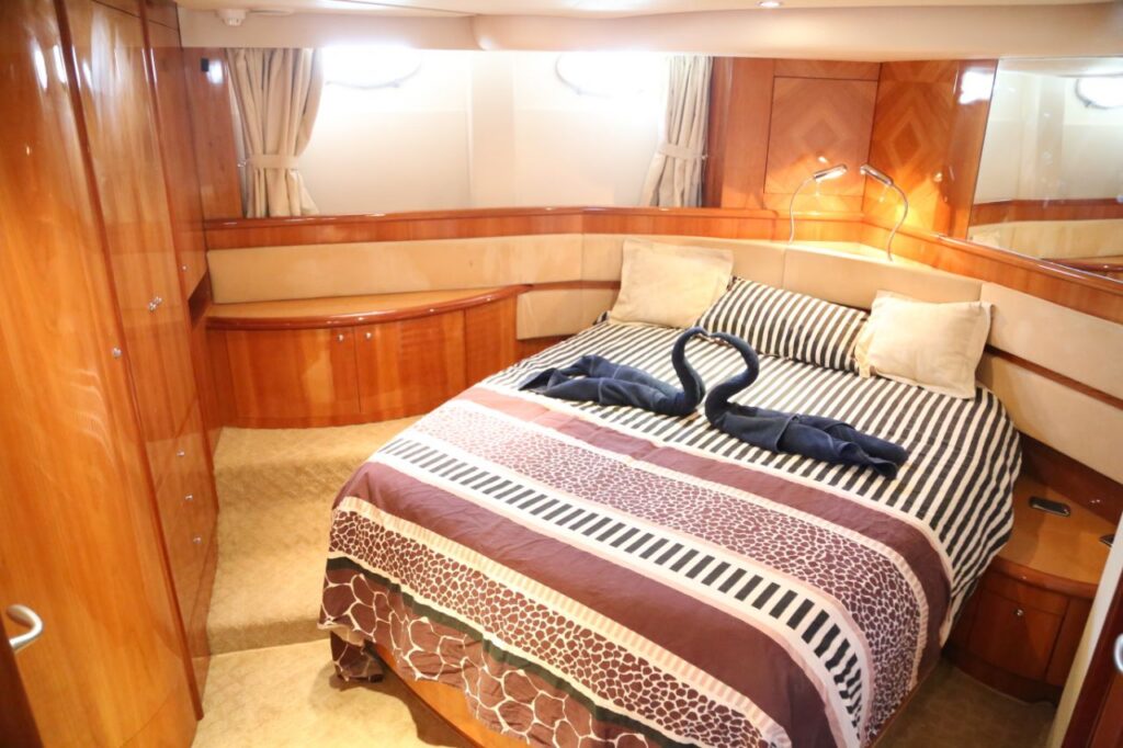 56ft-yacht-18