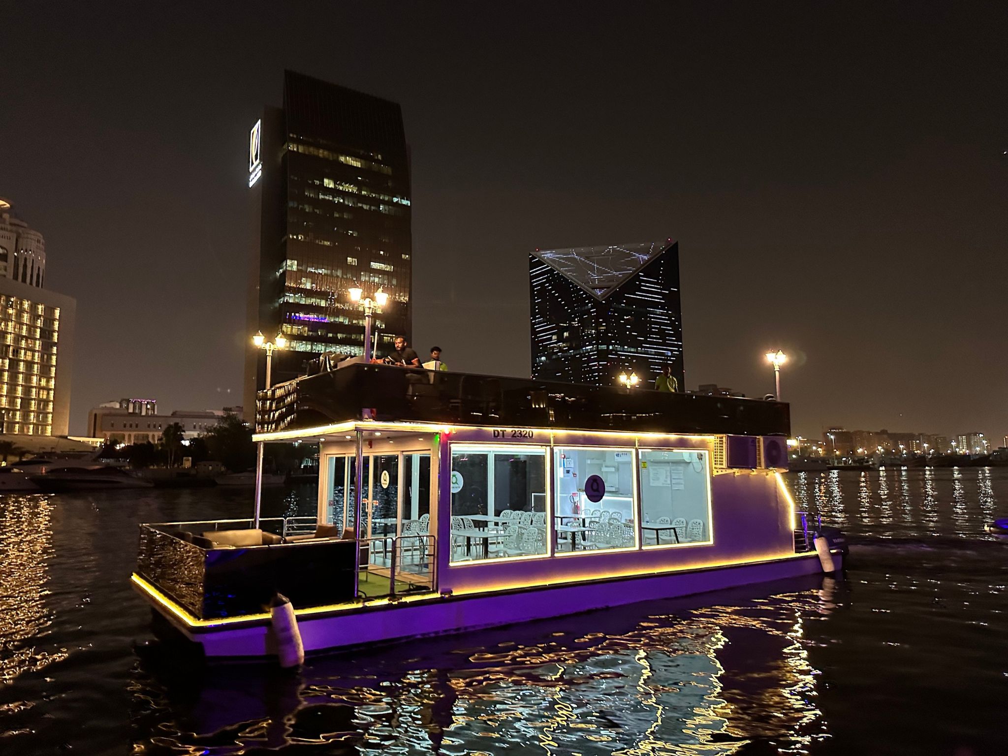 4-Star House Boat Party