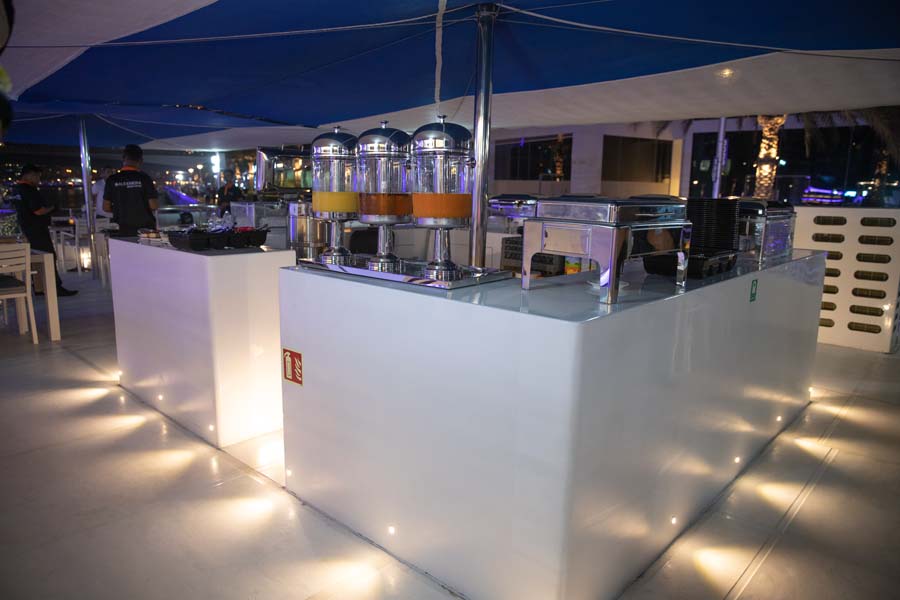F & B – CENTRAL BUFFET COUNTER