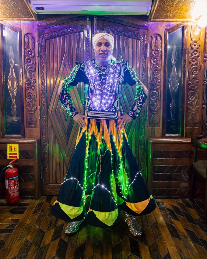 GENERAL SHOT – TANURA DANCE SHOW