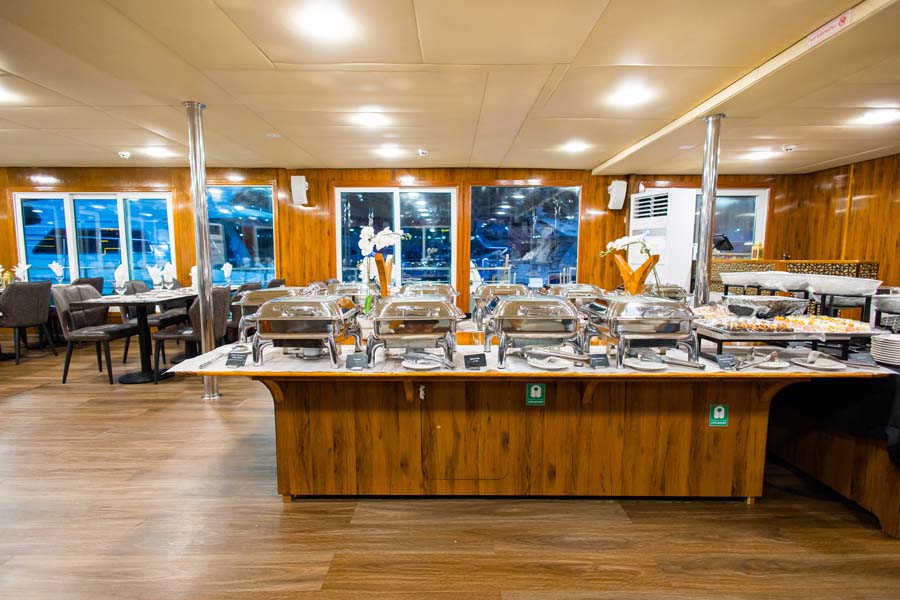 LOWER DECK – BUFFET VIEW